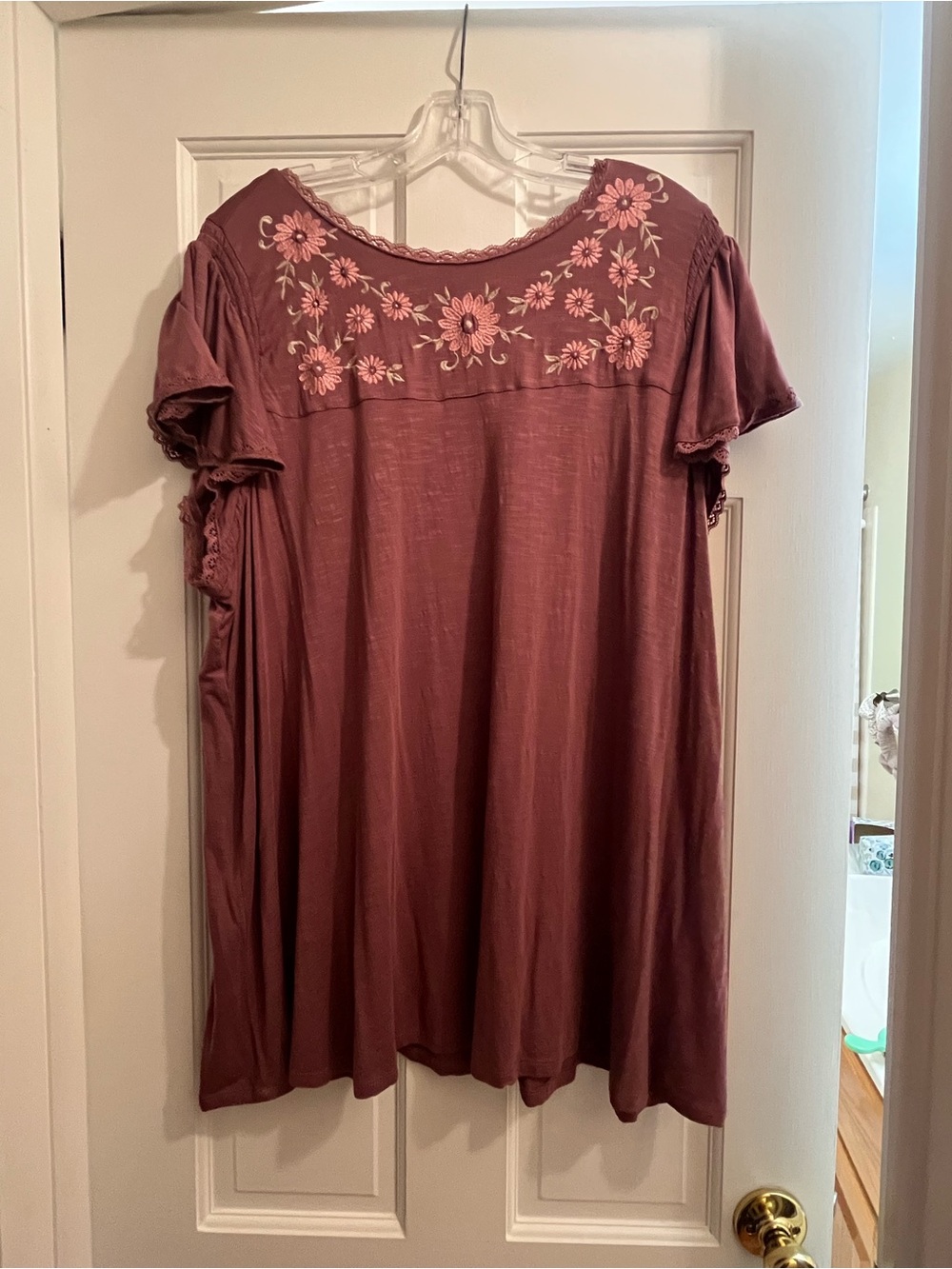 torrid Mauve Floral Embroidered Short Sleeve Tunic